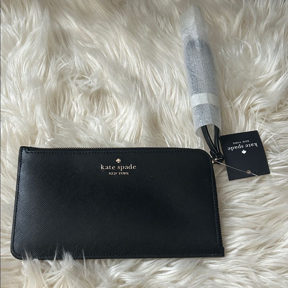 Kate Spade Black Leather wristlet brand new with tag